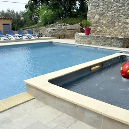 Avec Terrasse A - 6 Personnes - Api-1-52-1394 * Vogue