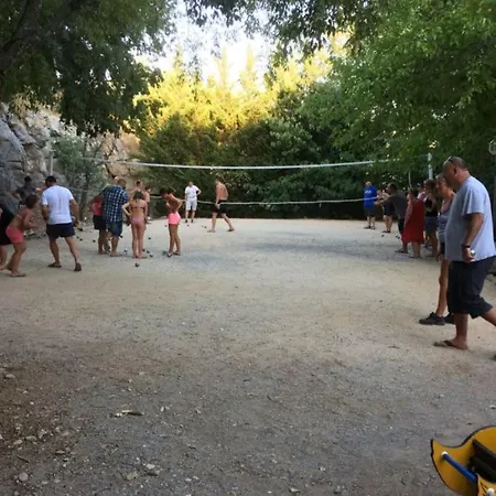 Avec Terrasse A - 6 Personnes - Api-1-52-1394 Camping Vogue